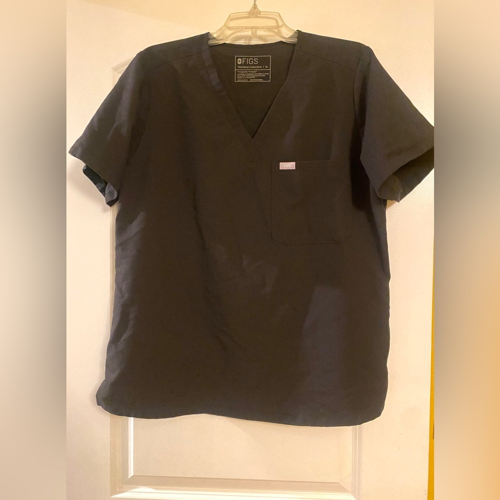 Figs Black V-Neck Short Sleeve Scrub Top